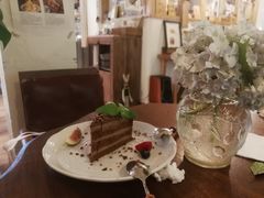 -懒鱼时光馆(沙坪坝店)