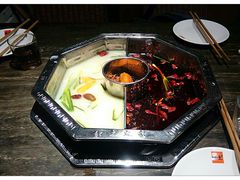 -佬土鹅肠火锅(解放路店)
