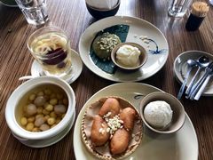 -Cau Go Vietnamese Cuisine