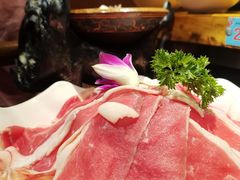 -老牌坊云南鱼豆花火锅(哈西万达店)