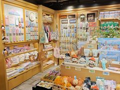 -猫的天空之城概念书店(苏州诚品店)