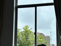 -上海市松江区泗泾医院