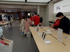 -华为智能生活馆(上海中山公园龙之梦)