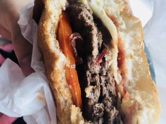 安格斯厚牛芝士堡-麦当劳(王家湾步步高餐厅)