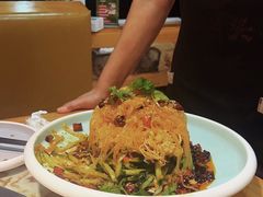 -锅老头海鲜铁锅炖