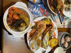 -亚马逊环球美食百汇(新城吾悦广场店)