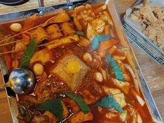 鱼饼火山炒年糕-包装马车·韩国料理·포장마차