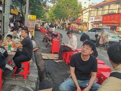 -郑记•不夜城烧烤•龙虾•虾蟹(黄鹤楼店)