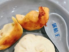 -天天锅贴王(迎凤街店)