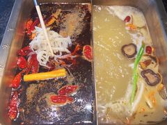 鸳鸯锅-王家渡火锅店(棕榈泉店)