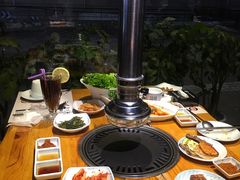 -唯成•韩国炭火烤肉 유성고기