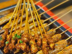 -李双猪·小龙虾·烧烤·羊肉煲(乐山店)