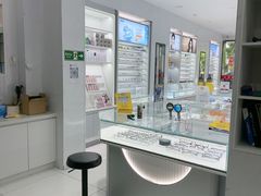 -光明眼镜·蔡司授权(徐泾店)