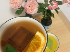 红豆沙威士忌-毛毛虫酒吧
