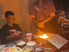 -包整·丝娃娃(一览甲秀楼风景店)