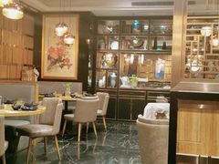 大堂-荟廷·晶萃(陆家嘴尚悦湾店)