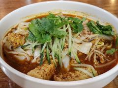 石河子凉皮-西域阿里马新疆菜·清真(桂花路店)