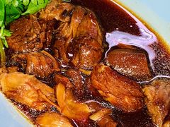 -Kha Mu Charoensang(Silom)