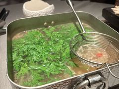 -左庭右院鲜牛肉火锅黑金店(陆家嘴中心店)