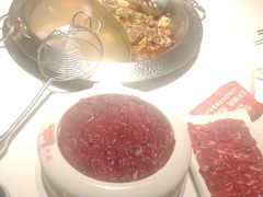 -左庭右院鲜牛肉火锅(金山万达店)