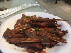秘制蒜香骨-阿巧一号私房菜(止园路店)