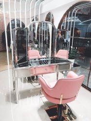 -BULB STUDIO 巴柏明星发型工作室