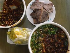 -吾穆勒蓬灰牛肉面·清真(北滨河中路店)