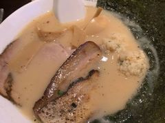 -一豚轩·烧鸟·豚骨拉面(五四路店)