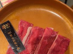 -牛YO寿喜烧·铁板烧和牛火锅自助(市府恒隆店)