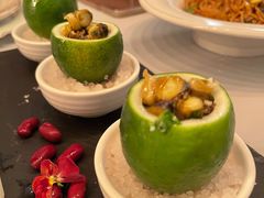 青柠檬酸辣眼睛螺-闻见中国海南菜(K11店)