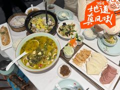 -江城小馆陕南妈妈菜·全球旅行餐厅(钟楼店)