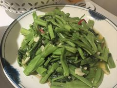 -老火大骨头汤馆
