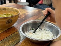 -正宗李家土鸡米线店