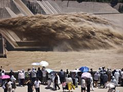 -黄河小浪底水利枢纽风景区