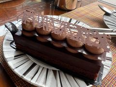 费尔蒙皇家巧克力蛋糕-上海和平饭店维克多咖啡厅 Victor's