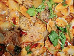 -马路牙子烧烤音乐酒馆(望京店)