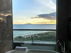 -三亚湾海居铂尔曼度假酒店