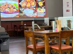 -迪卡侬(西华店)