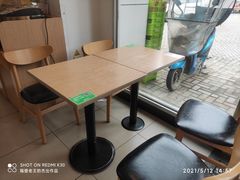 -老乡鸡(肥东店忠路润和尚品店)