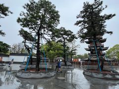 -龙华寺