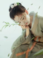 -盘子女人坊生日照·摄影馆(华强店)