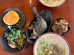 -沈记土鸡米线(七星街品牌中心店)