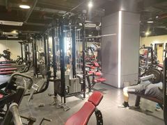 -一兆韦德健身(张杨路店)