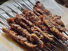 -臻牛烤肉