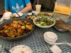 -去吃小龙虾·江湖菜·烧烤(南滨路店)