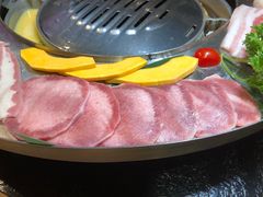 -哈哈碳都·牛肋条无限自助烤肉(宝龙店)