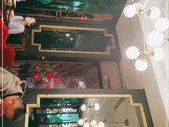 -新白鹿餐厅(爱琴海购物中心店)