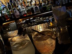 -Whisper Bar 