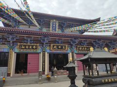 -龙泉岩寺庙群