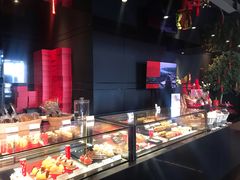 -Salon de The de Joel Robuchon(外滩18号店)